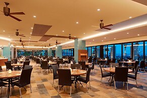 Sheraton Okinawa Sunmarina Resort