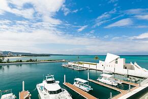 Sheraton Okinawa Sunmarina Resort