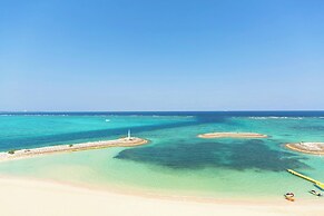 Sheraton Okinawa Sunmarina Resort