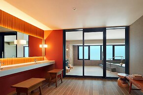 Sheraton Okinawa Sunmarina Resort