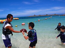 Sheraton Okinawa Sunmarina Resort