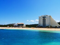 Sheraton Okinawa Sunmarina Resort