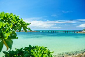 Sheraton Okinawa Sunmarina Resort