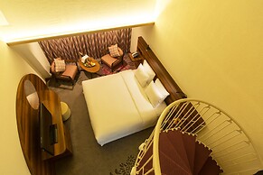 Sheraton Okinawa Sunmarina Resort