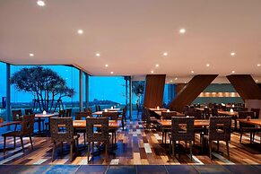 Sheraton Okinawa Sunmarina Resort