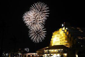 Sheraton Okinawa Sunmarina Resort