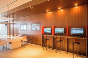 Sheraton Okinawa Sunmarina Resort