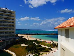 Sheraton Okinawa Sunmarina Resort
