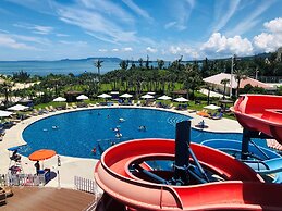 Sheraton Okinawa Sunmarina Resort