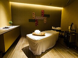 Sheraton Okinawa Sunmarina Resort