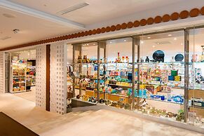 Sheraton Okinawa Sunmarina Resort