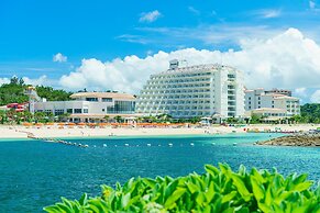 Sheraton Okinawa Sunmarina Resort