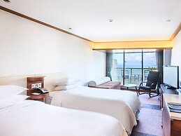 Sheraton Okinawa Sunmarina Resort
