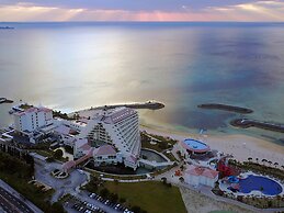 Sheraton Okinawa Sunmarina Resort