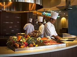 Sheraton Okinawa Sunmarina Resort