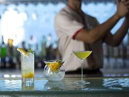 Sheraton Okinawa Sunmarina Resort