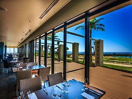 Sheraton Okinawa Sunmarina Resort