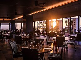 Sheraton Okinawa Sunmarina Resort