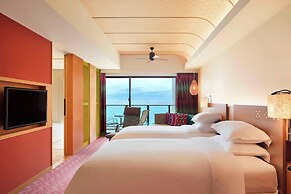 Sheraton Okinawa Sunmarina Resort