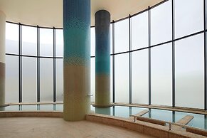Sheraton Okinawa Sunmarina Resort