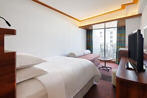 Sheraton Okinawa Sunmarina Resort