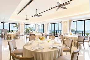 Sheraton Okinawa Sunmarina Resort