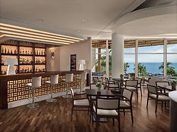 Mediterranean Beach Hotel
