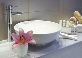 Lato Boutique Hotel