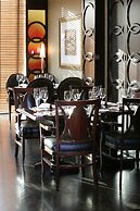 Mövenpick Grand Al Bustan Dubai