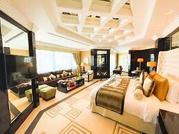 Mövenpick Grand Al Bustan Dubai