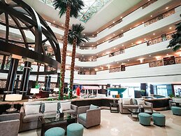 Mövenpick Grand Al Bustan Dubai