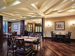Mövenpick Grand Al Bustan Dubai