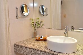 Armon Suites Hotel