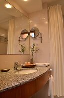 Armon Suites Hotel