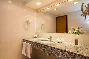 Armon Suites Hotel