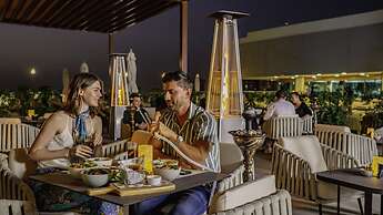 Towers Rotana