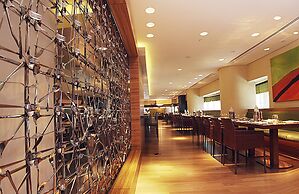 Towers Rotana