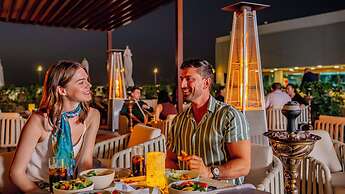 Towers Rotana