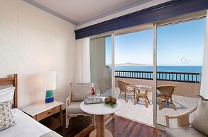 Leptos Panorama Hotel