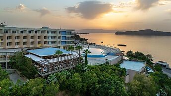 Leptos Panorama Hotel
