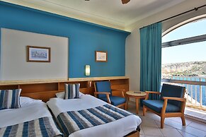 Paradise Bay Resort