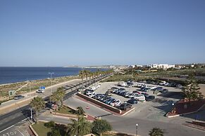 Paradise Bay Resort