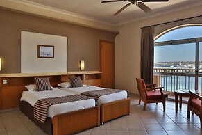 Paradise Bay Resort