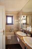 Le Mirador Resort & Spa