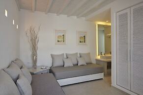Petinos Beach Hotel