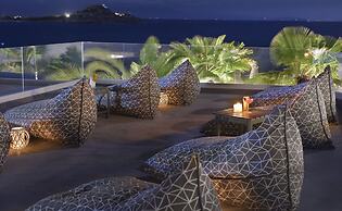 Petinos Beach Hotel