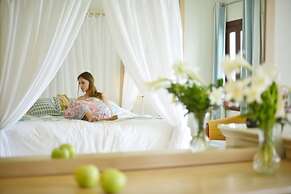 Petinos Beach Hotel