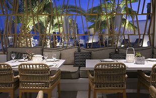 Petinos Beach Hotel
