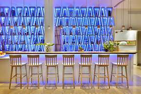Petinos Beach Hotel
