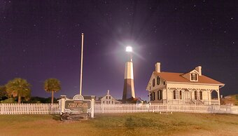 Hotel Tybee